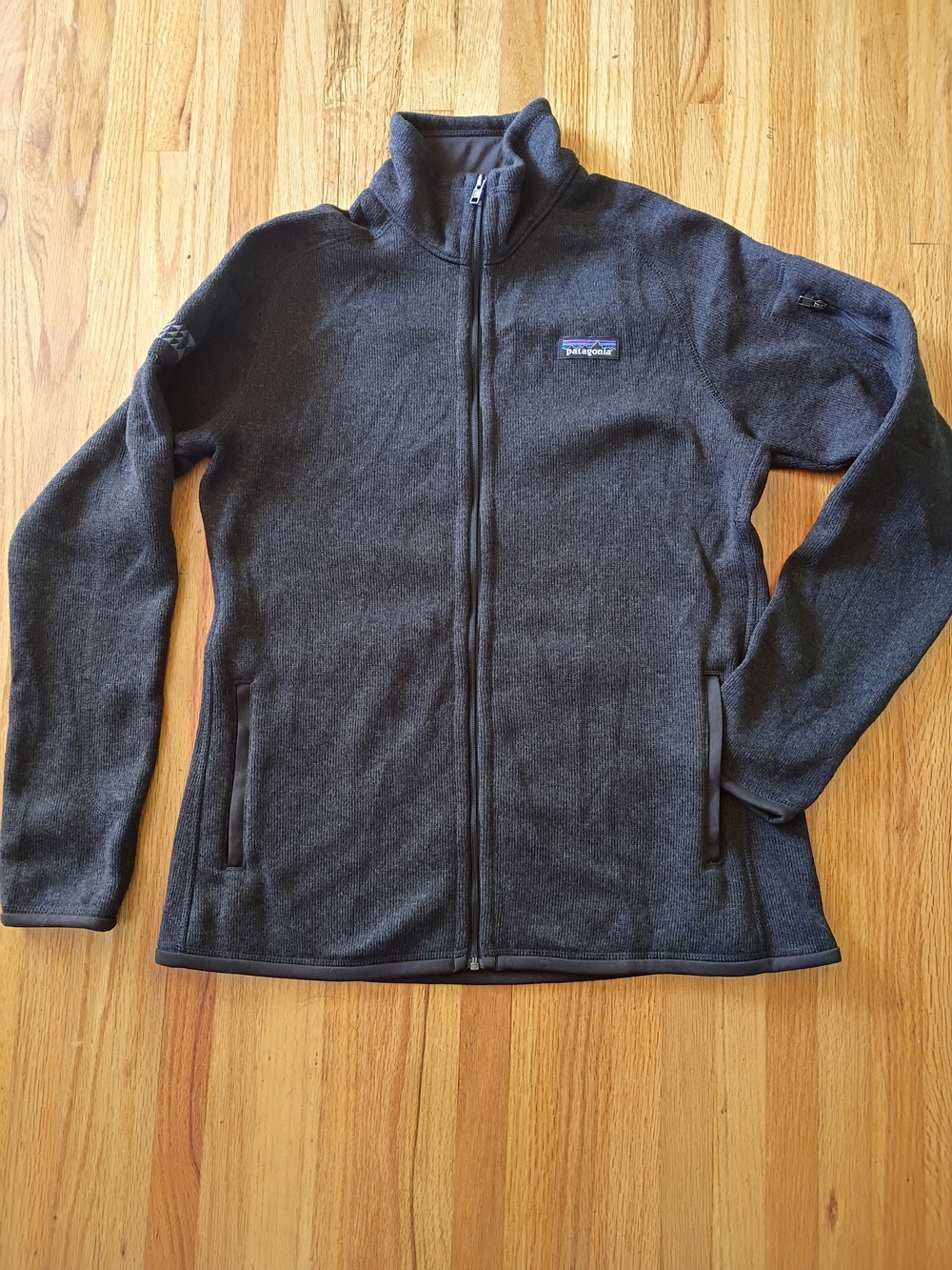 Patagonia Women's Charcoal Full-Zip Fleece Jacket Size M